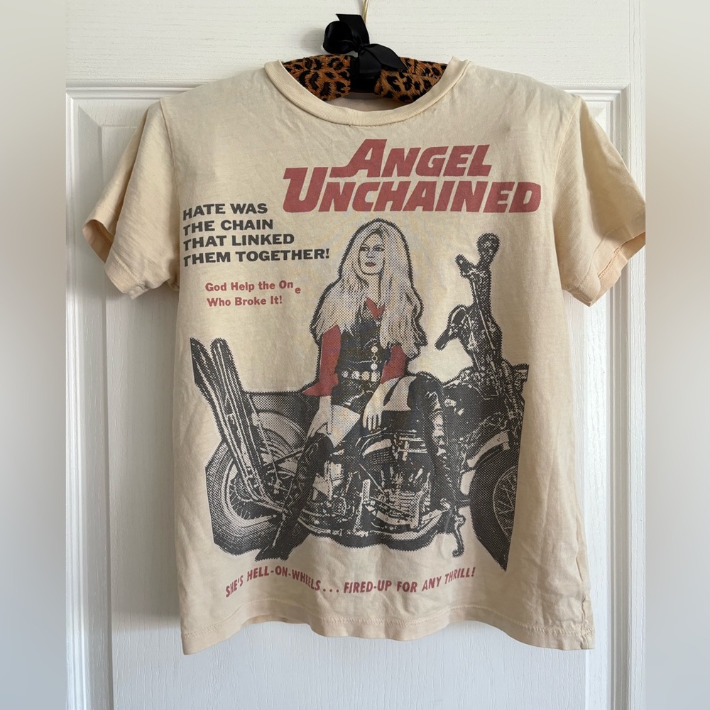 Guess angel unchained baby tee